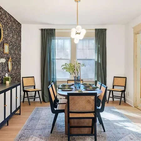 Downtown Escape: 3Br - Game/Movie Room - Foosball Pittsburgh Exterior photo